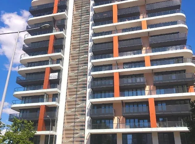 Διαμέρισμα Sweet , 30sqm Studio, Free Private Parking, Mountain View, Balcony, 20 Min From Downtown *