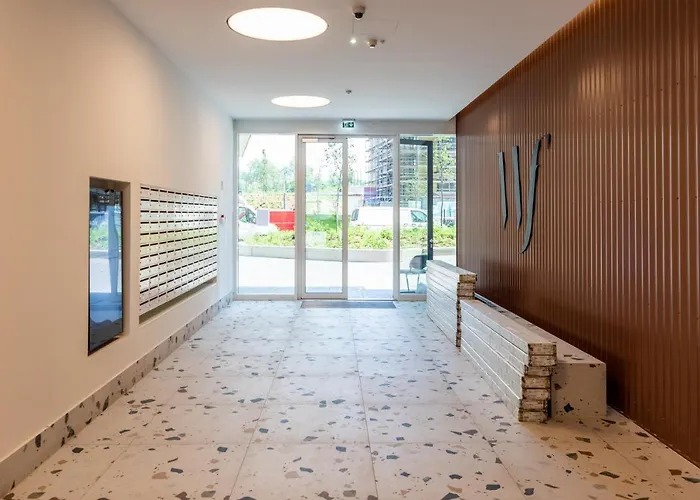 Διαμέρισμα Sweet , 30sqm Studio, Free Private Parking, Mountain View, Balcony, 20 Min From Downtown Βουδαπέστη