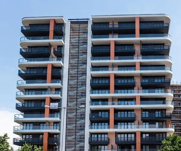 Sweet , 30sqm Studio, Free Private Parking, Mountain View, Balcony, 20 Min From Downtown Διαμέρισμα Βουδαπέστη